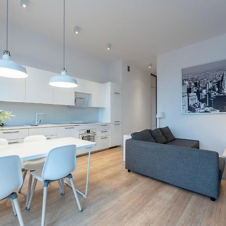 Apartamento Penthouse With A View Of Lodz & Free Parking Exterior foto