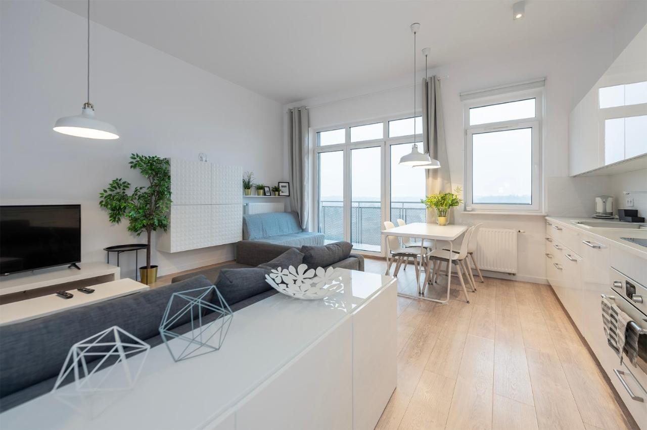 Apartamento Penthouse With A View Of Lodz & Free Parking Exterior foto